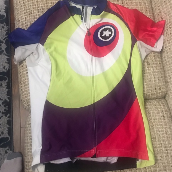 Ladies cycling Jerseys and outfits. - Picture 14 of 16